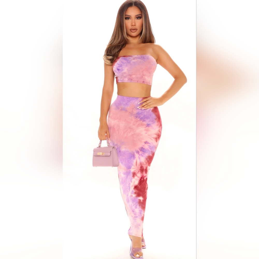 Fashion Nova Feel The Vibes Tie-Dye Skirt Set